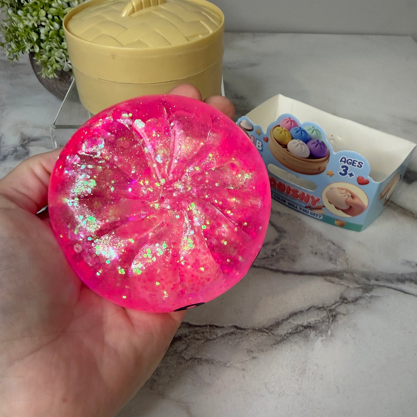 Squishy Toy - Viral Dumpling, Slow Rise Glitter - Pink